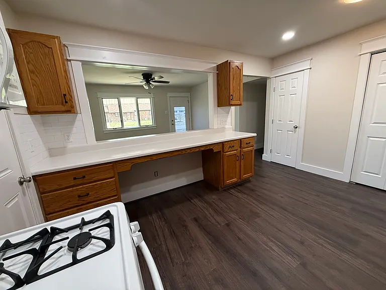 705 Saint Paul Ln — Photo 22