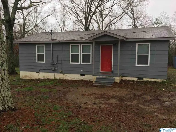 1630 Carroll Rd, Harvest, AL 35749