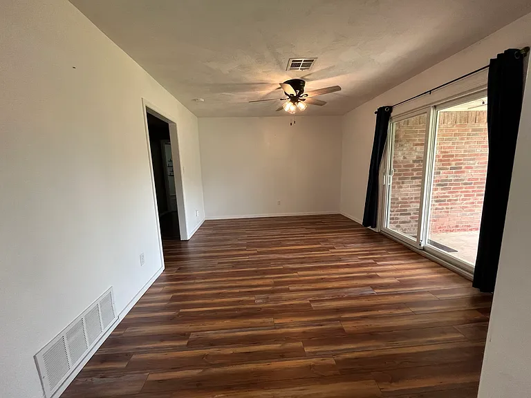 512 Beacon Ave — Photo 13