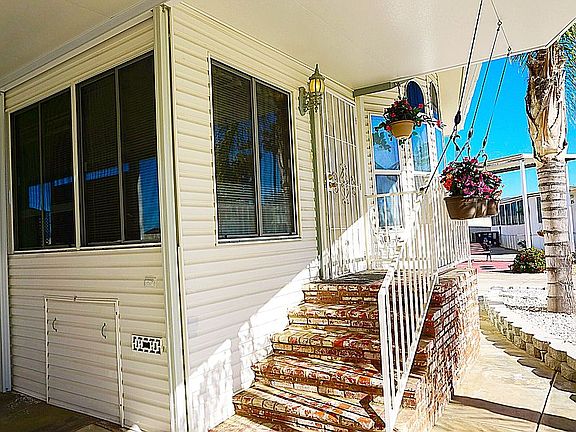 5th image of 1295 S Cawston Ave Spc 17