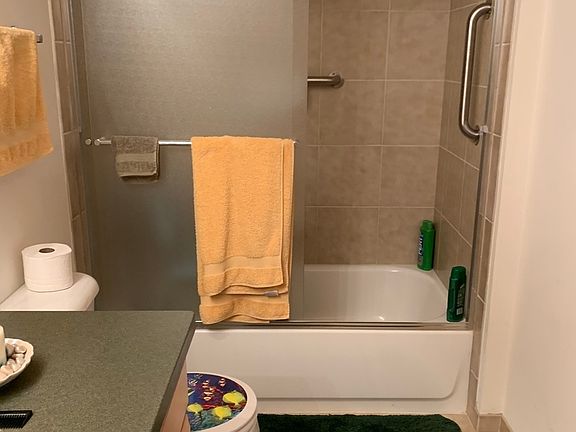 5th image of 1 S Lincoln Ave APT 409