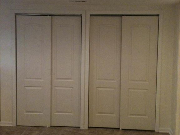 4th image of 1023 W Newport Ave #1