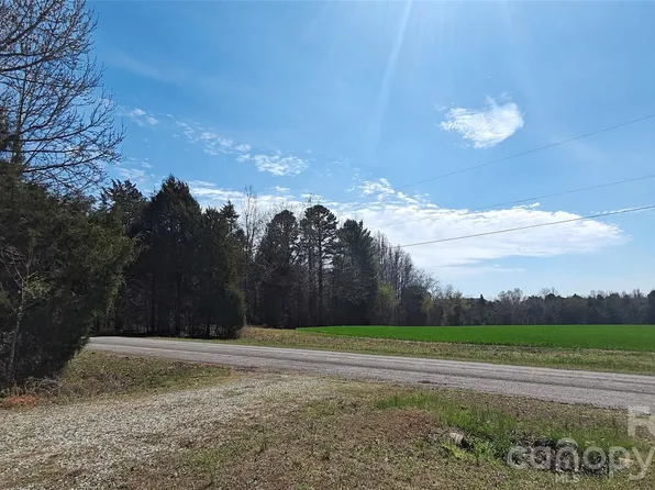 192 Kluenie Rd, Mocksville, NC 27028