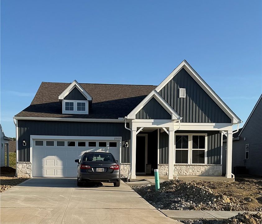1st image of 23533 Valley Ct