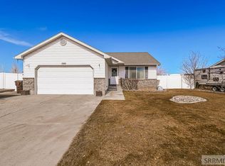 3289 E Sandy Dr, Idaho Falls, ID 83401