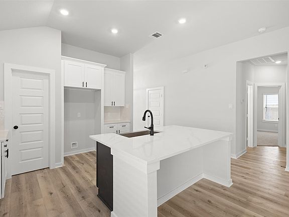 4th image of 8323 Amber Summit Ln