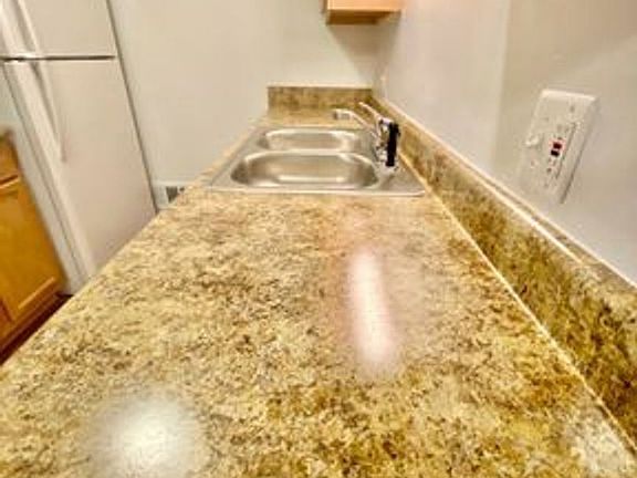4th image of 2718 Golfside Dr APT 810