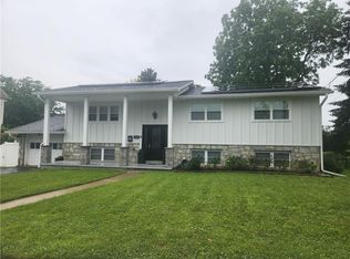 422 Belvidere St, Nazareth, PA 18064