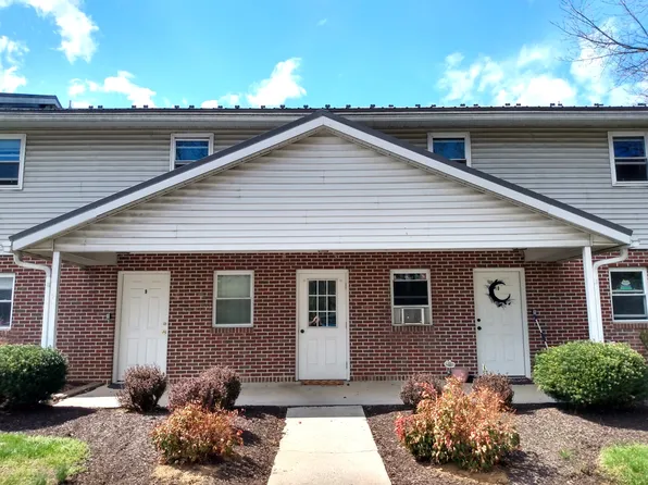 861 Buchanan Trl E, Greencastle, PA