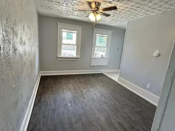 420 E Indiana St, Newark, OH 43055