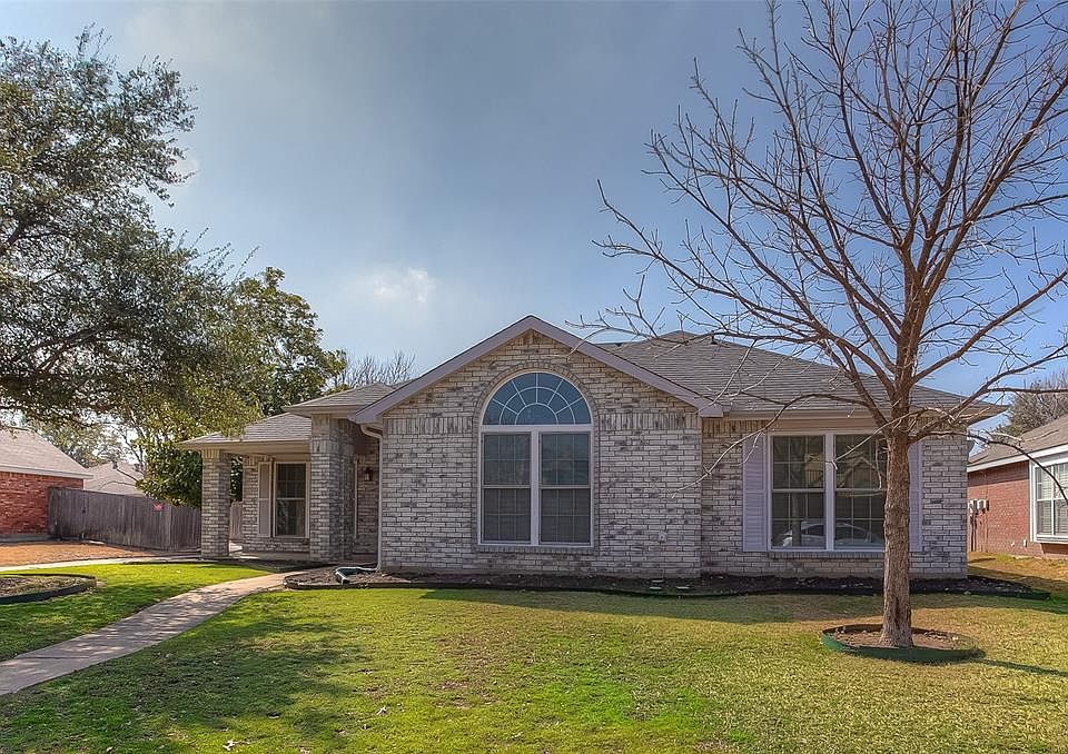 1st image of 7033 Longo Dr
