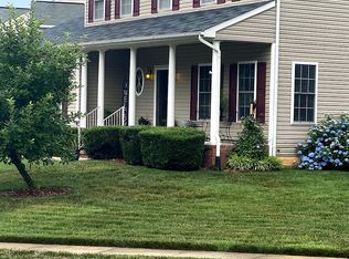 6905 Hawthorne Woods Cir, Fredericksburg, VA 22407