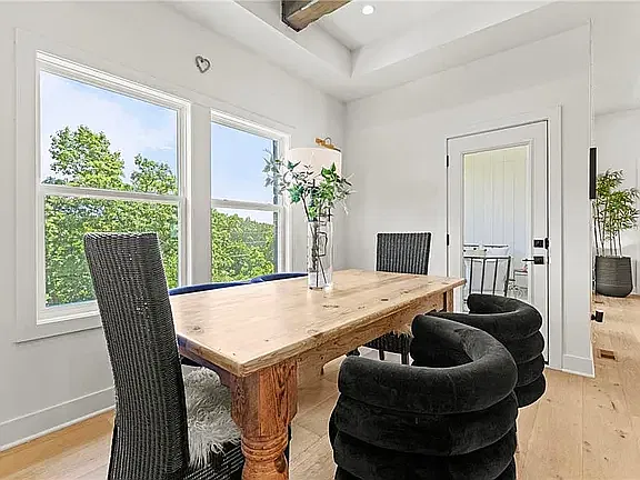 4 bed, 2789 sqft, $3,400 — Photo 1