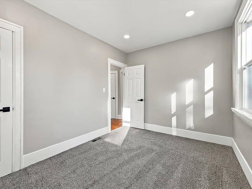 16861 Mark Twain St, photo 20