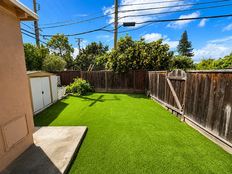 576 Pomeroy Ave — Photo 39