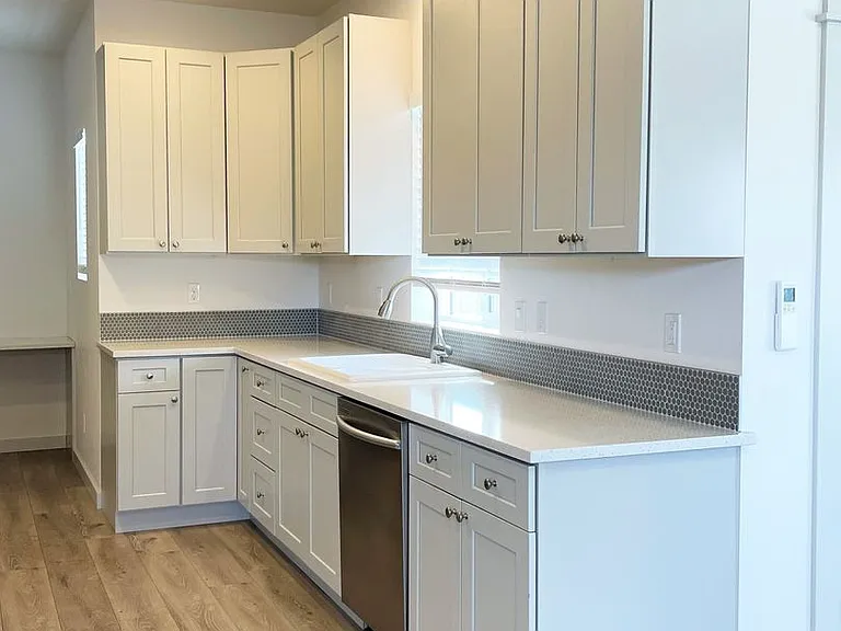 5899 N Lakeshore Way — Photo 9
