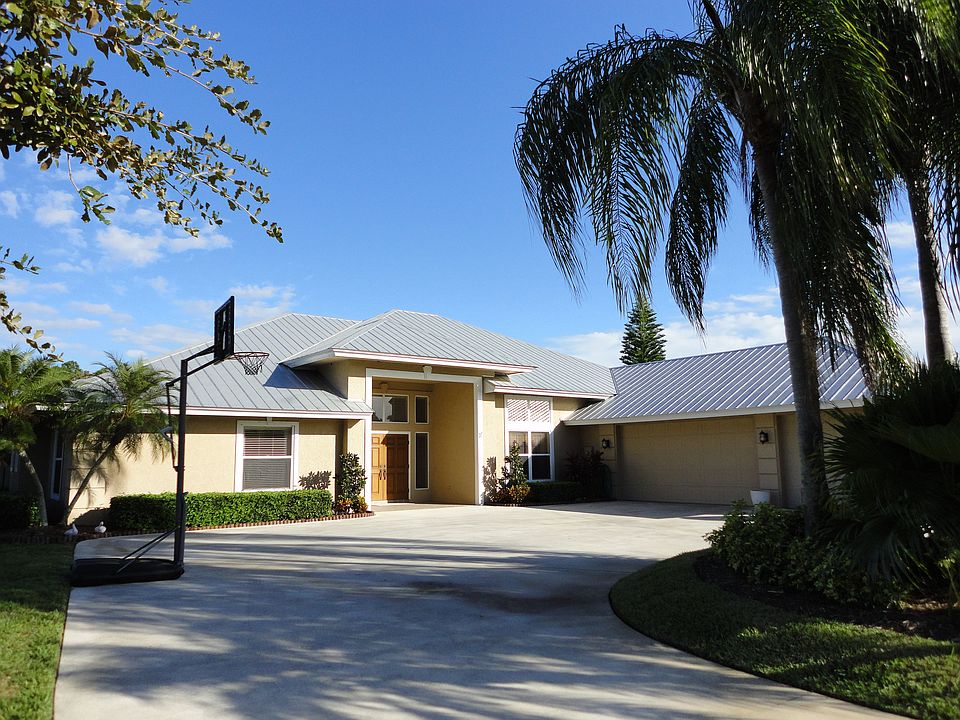 Palm City, FL Estate Home