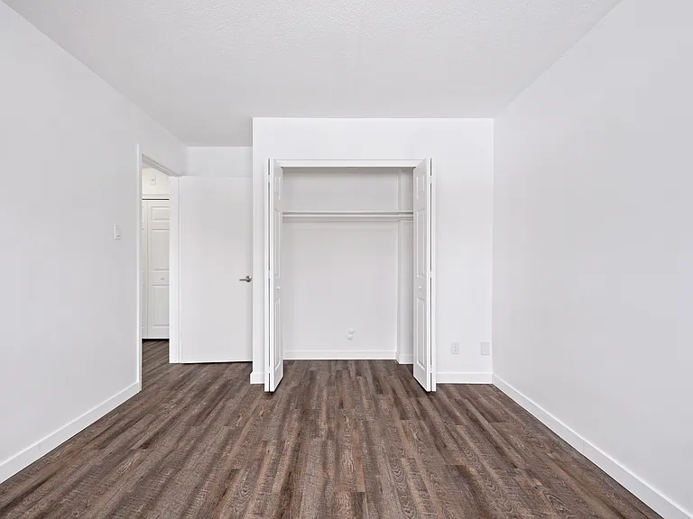 94 Beck St — Photo 10
