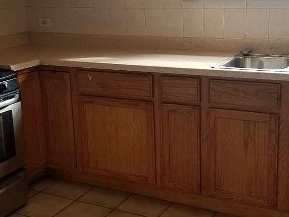 4th image of 6355 S Washtenaw Ave #1