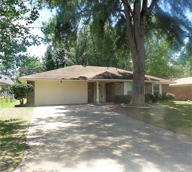 1st image of 8518 Hollow Bluff Dr