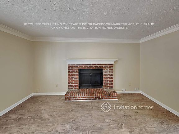 5th image of 921 David Dr