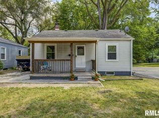 3132 S 4th St, Springfield, IL 62703