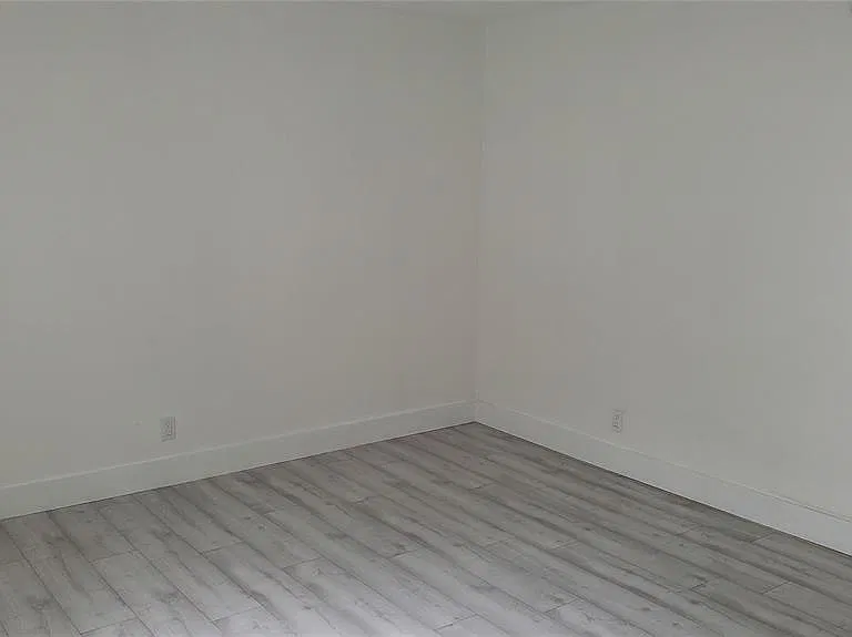 721 SE 1st Way #C13 — Photo 4
