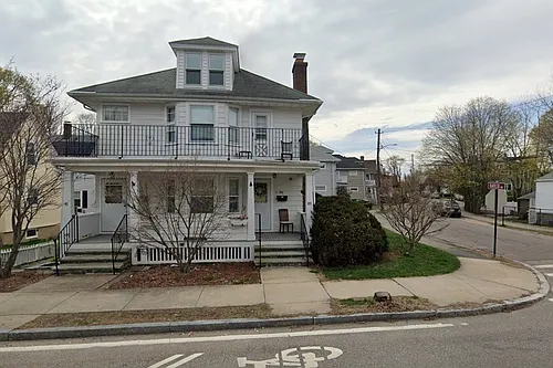 89-91 Thacher St #2 Photo 1