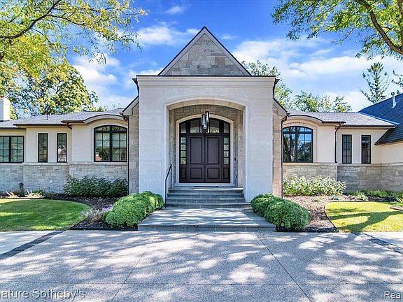 60 Quarton Ln, Bloomfield Hills, MI 48304 | MLS #20230036171 | Zillow