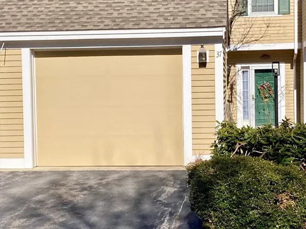 37 Village Way #37, Jefferson, MA 01522