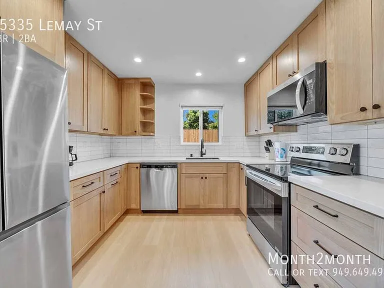 15335 Lemay St — Photo 8
