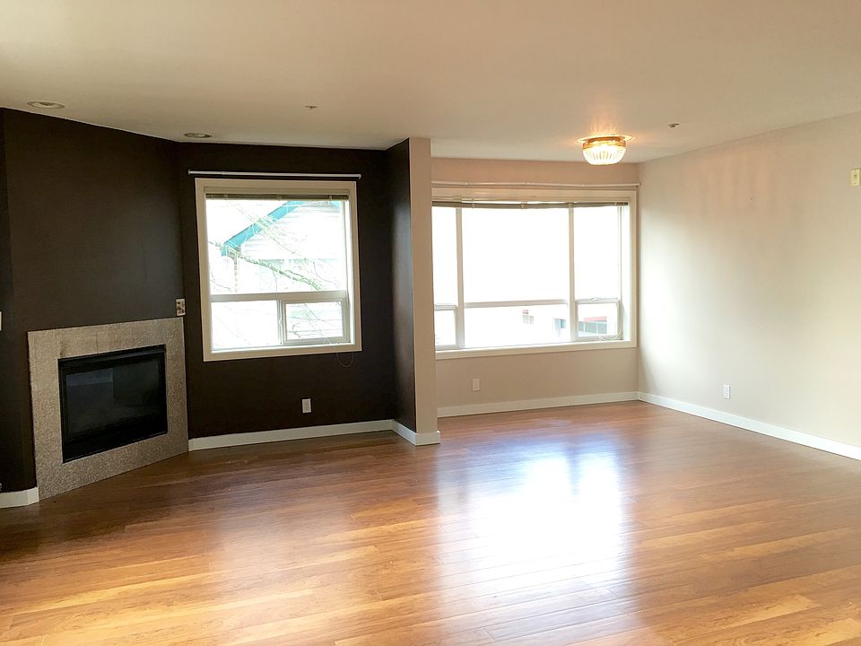 Living room/dining room
