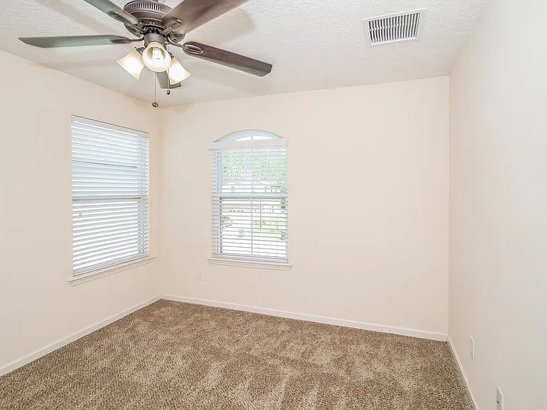 451 Forest Meadow Ln — Photo 12