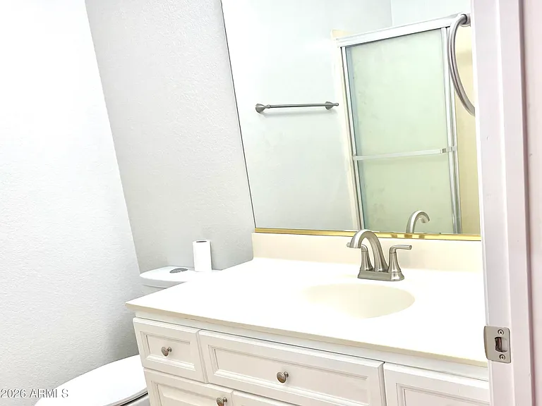 407 W Helena Dr — Photo 17
