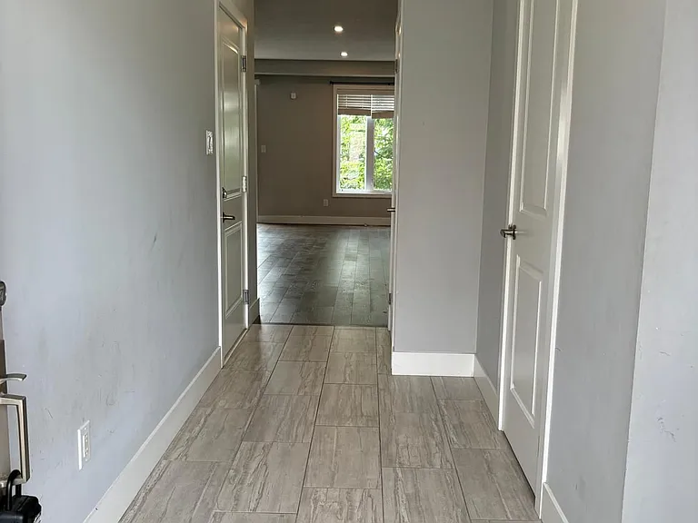 2070 Meadowgate Blvd #60 — Photo 9