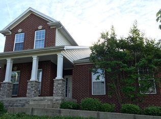1700 Robindale Ct, Hermitage, TN 37076