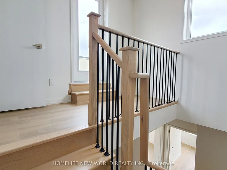 15 Lytham Green Cir #3 — Photo 18