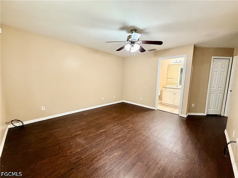 348 Bell Blvd S — Photo 21