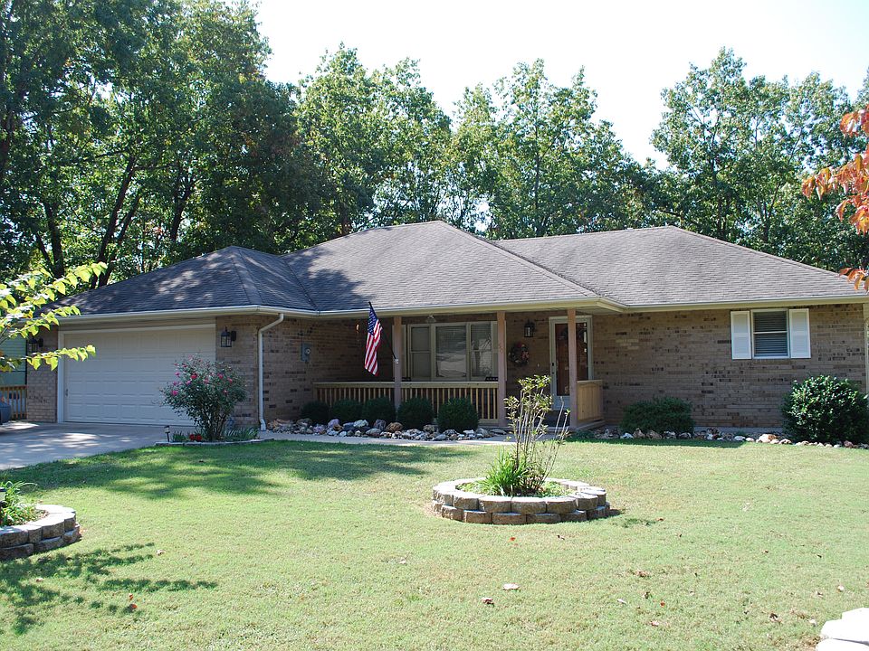 1st image of 50 Northwoods Dr