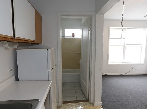 4th image of 3957 N Irving Park #D113