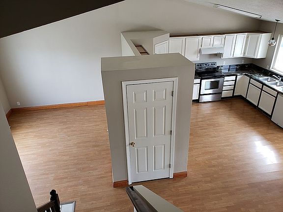 2nd image of 4523 W Blue Lake Ln