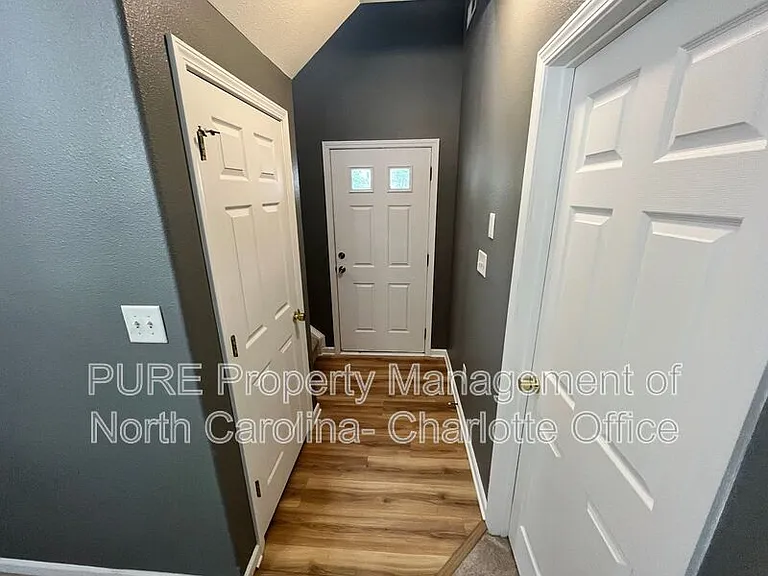 8267 Carob Tree Ln — Photo 6