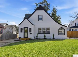 2120 Bradfield Dr, Lincoln, NE 68502