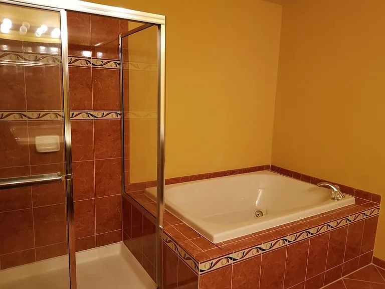243 Birchwood Dr — Photo 15