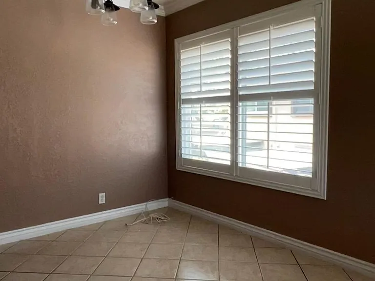 1116 N Barston Ave — Photo 6