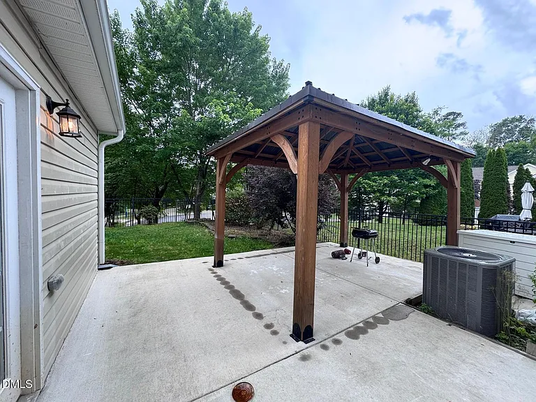 404 Byrams Ford Dr — Photo 43