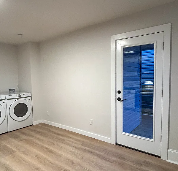 3206 Dobson St #3 — Photo 4