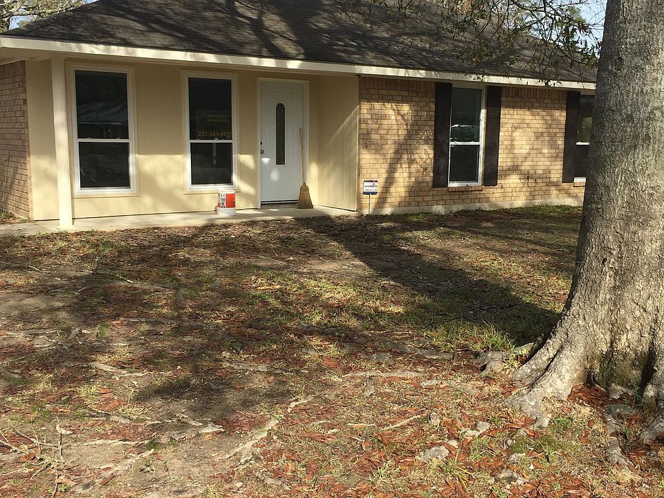 2nd image of 25860 Shadow Brook Ave