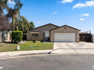 102 Linnell Way, Bakersfield, CA 93307