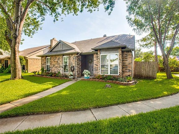 3rd image of 2713 Deer Creek Ct